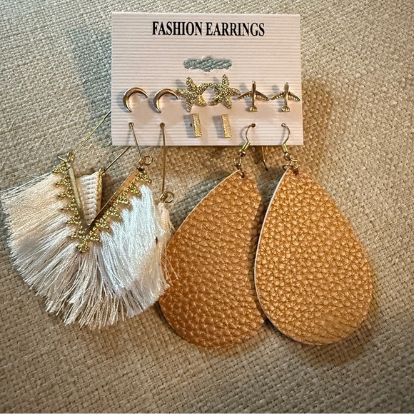 Fashion Jewelry Jewelry - 5 for $25! Contemporary Fashion Earrings Card of 6